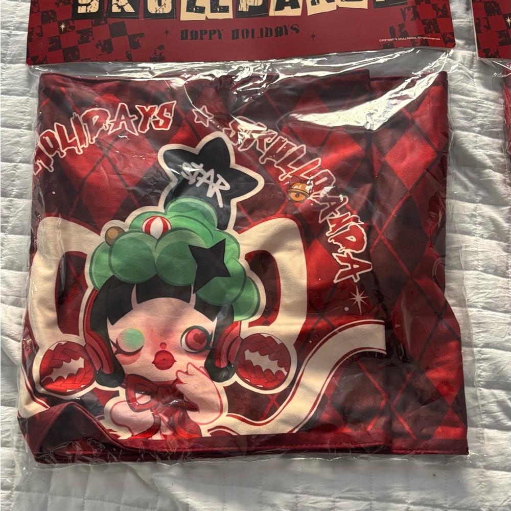POP MART x SKULLPANDA - Christmas Series Holiday Fabric Decoration Runner Banner